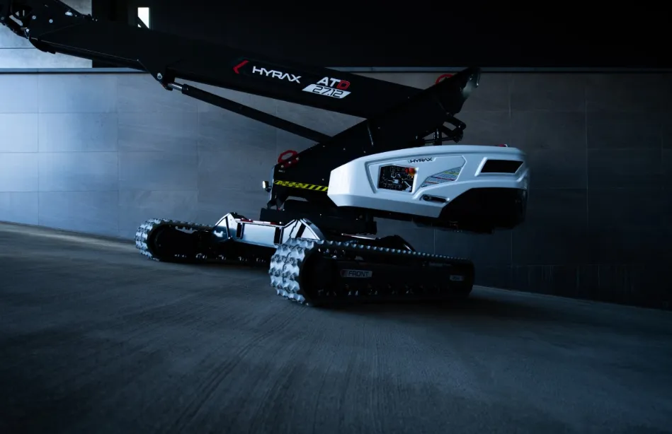 Hyrax - machine in uitvoering op donkere schuine hoogte