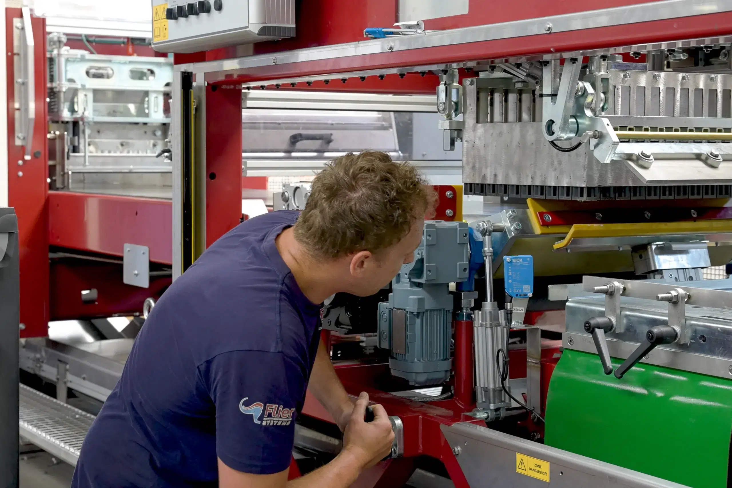 Flier_Systems_small-78