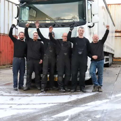 de medewerkers van juffermans machinebouw